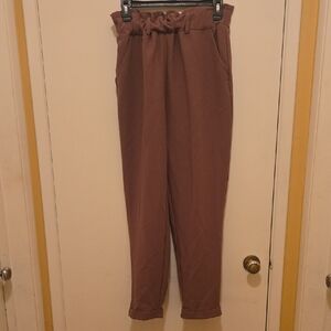 SO Women's Cropped Cuffed Pants in Taupe.